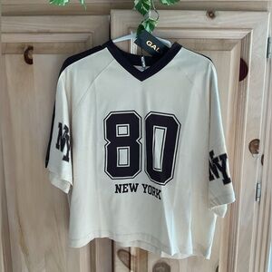Women’s sports t-shirt #80 NY Sz L NWT cream & brown $25